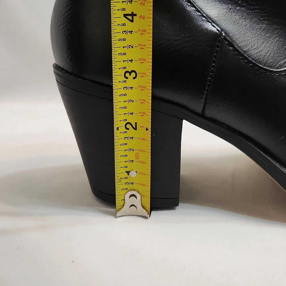 Truffle Collection Black Silver Western Steel Toe Ankle Boots (W Size 38)